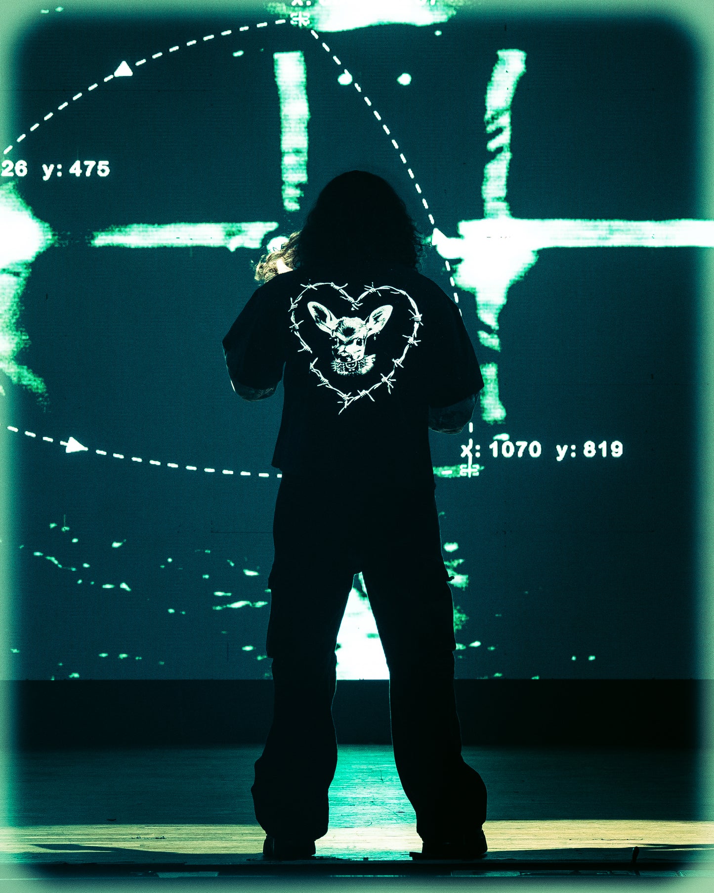 HIGH-VIS LONGSLEEVE CAMO DEER HHEART TEE